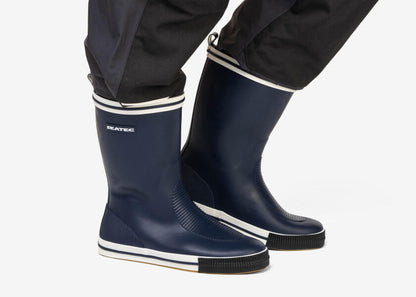 SEATEC BREMEN Rubber Sailing Boots – Short Shaft / Unisex – Navy Blue