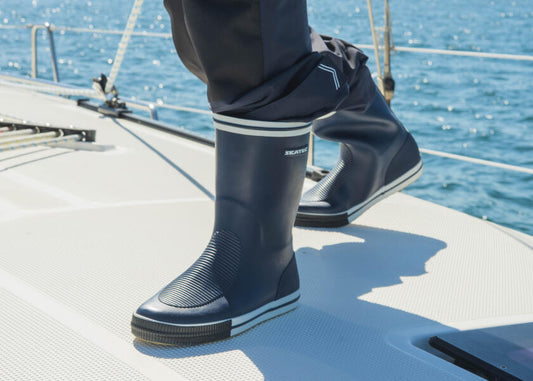 SEATEC BREMEN Rubber Sailing Boots – Short Shaft / Unisex – Navy Blue